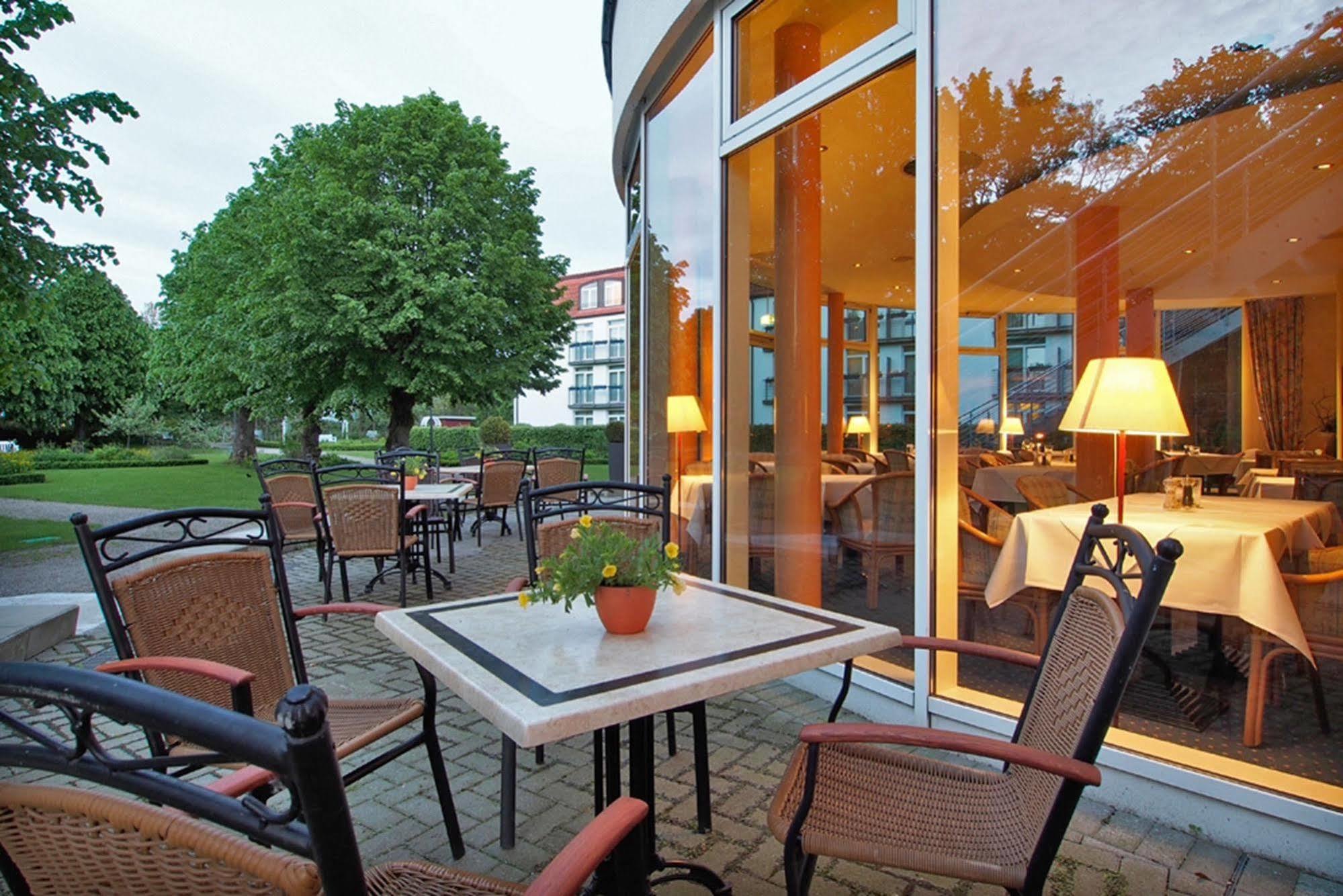 Seehotel Grossherzog Von Mecklenburg Boltenhagen  Ngoại thất bức ảnh